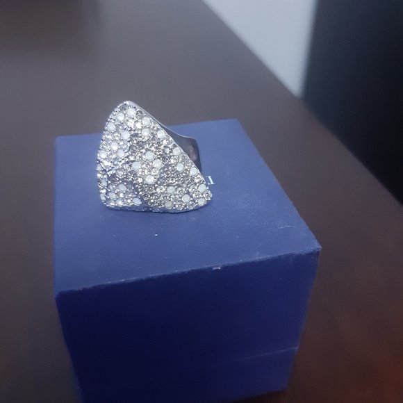Swarovski ring with box - Picture 4 of 4